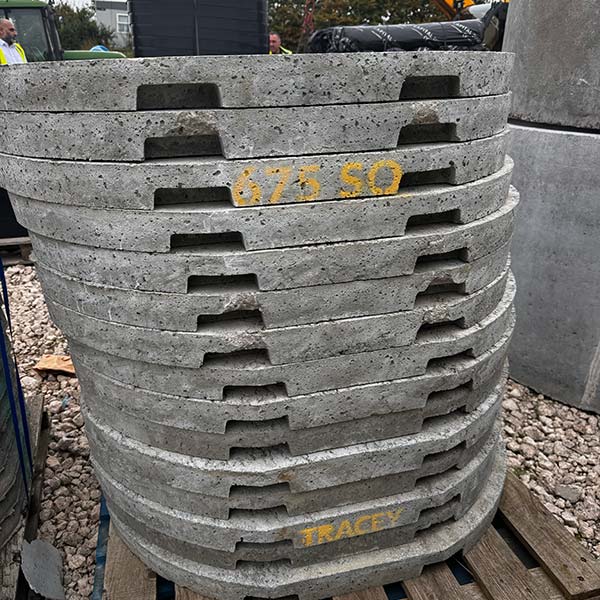 Concrete Lids Clearance