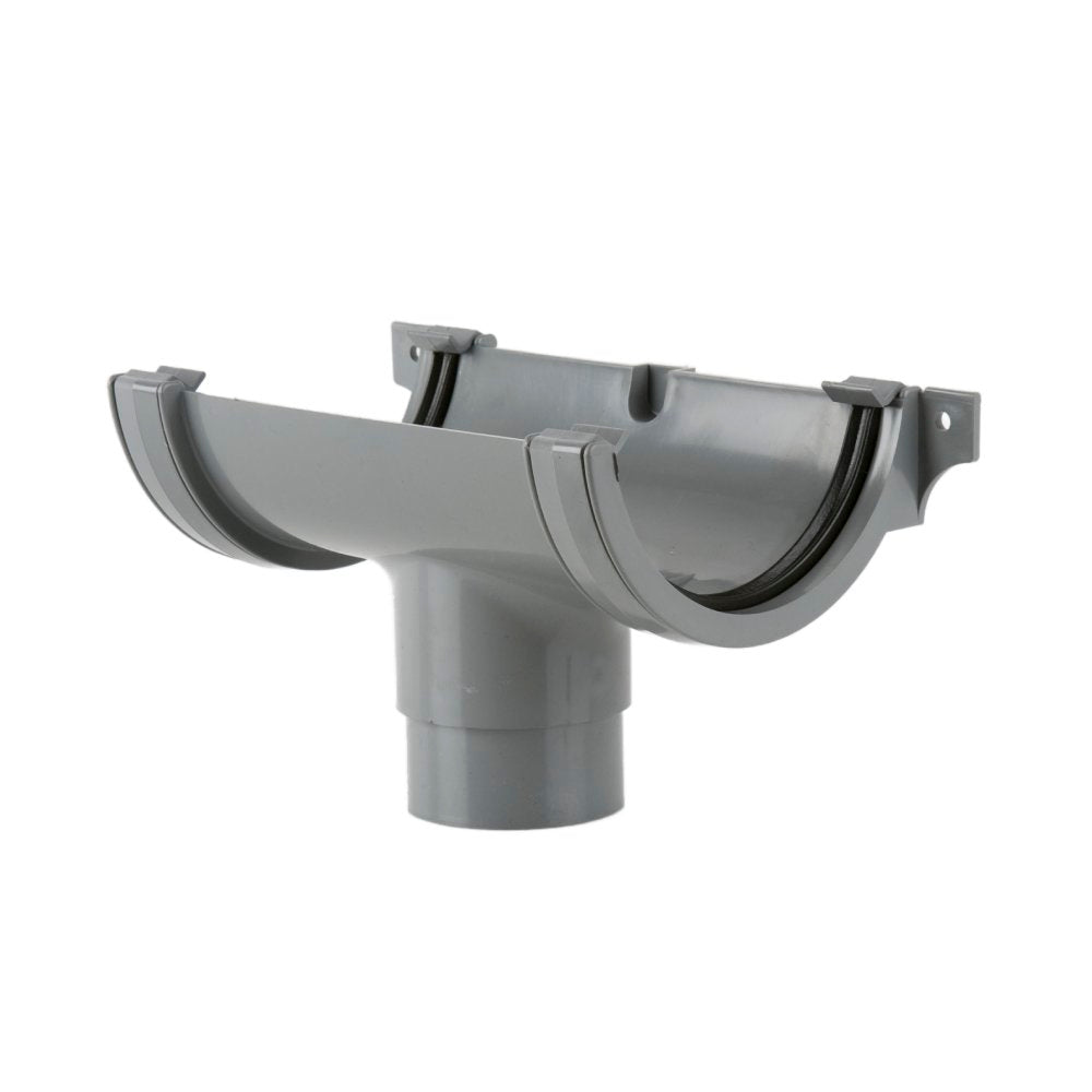 Running Outlet for the Brett Martin Roundstyle uPVC high-capacity domestic guttering system. Connects 112mm round-style gutter to 68mm downpipe.

Available in: Black, Grey, White, Brown, Arctic White and Anthracite Grey.

Compatible with 112mm Roundstyle gutter and 68mm downpipe
Timeless style products look smart on all kinds of domestic property
uPVC system offers a durable guttering solution
Fully tested for accelerated ageing according to BS EN 607:2004
Loading capabilities in line with BS EN 1462:2004